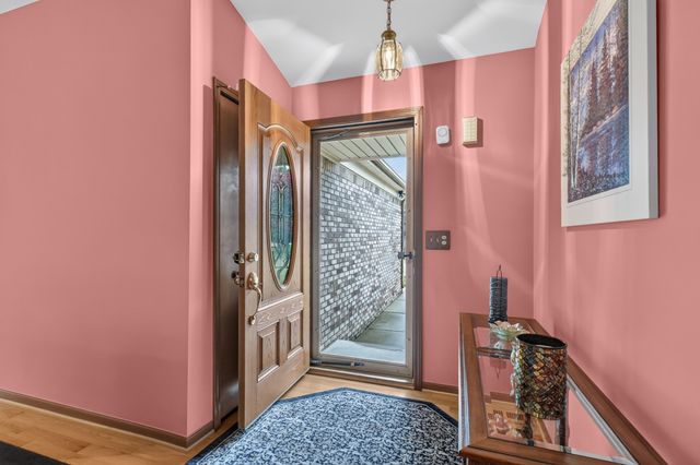 34555 Dover Avenue, Livonia City, MI 48150