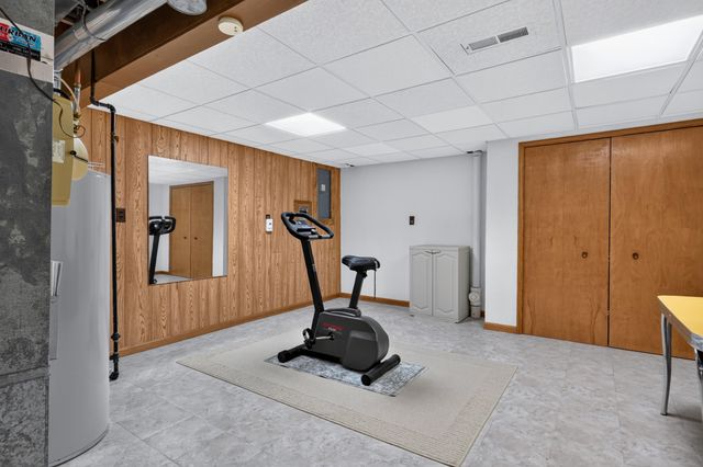 34555 Dover Avenue, Livonia City, MI 48150