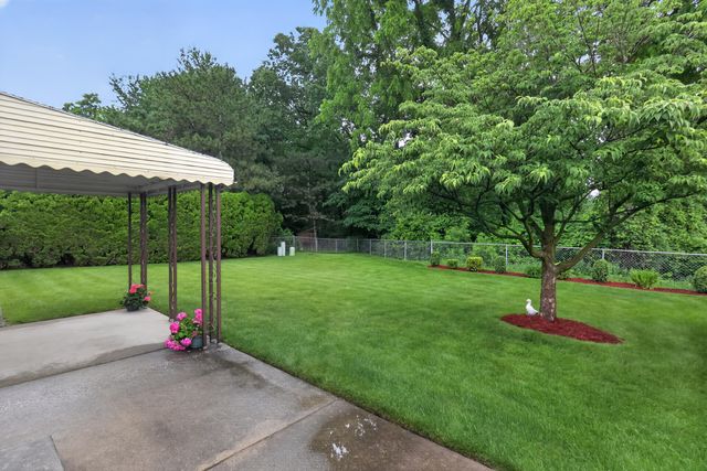 34555 Dover Avenue, Livonia City, MI 48150