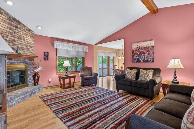 34555 Dover Avenue, Livonia City, MI 48150