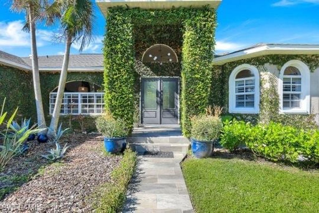 27196 Belle Rio DR, BONITA SPRINGS, FL 34135 — photo 3