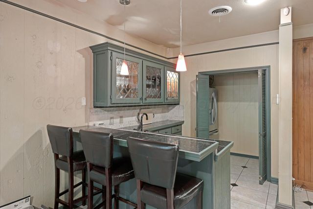 2811 S CROCKETT Street, Amarillo, TX 79109