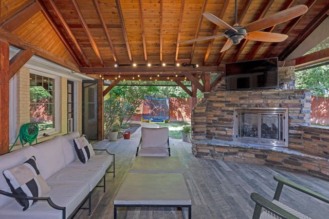 2811 S CROCKETT Street, Amarillo, TX 79109