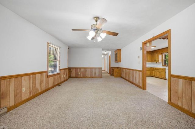 1688 Faulk RD, Suffolk, VA 23434