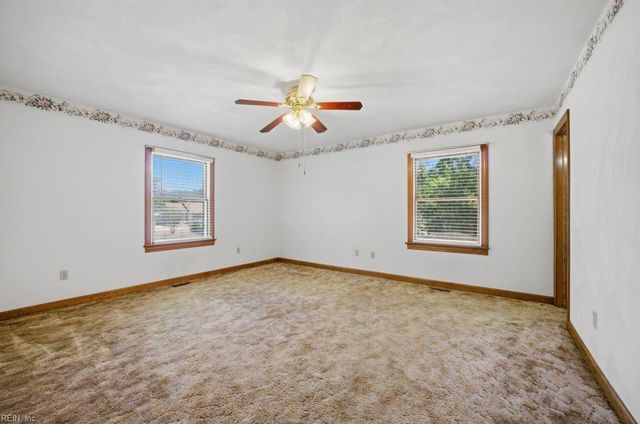 1688 Faulk RD, Suffolk, VA 23434