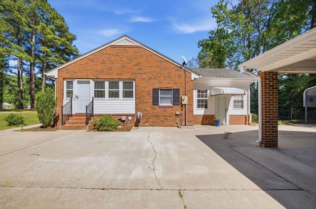 1688 Faulk RD, Suffolk, VA 23434