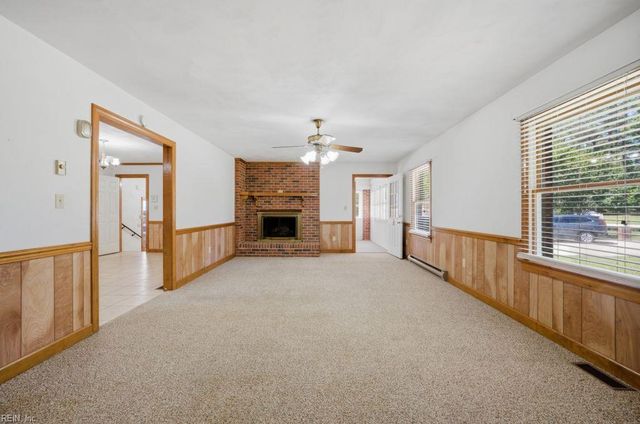 1688 Faulk RD, Suffolk, VA 23434