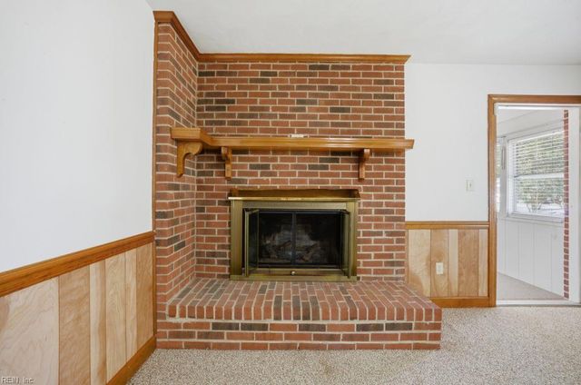 1688 Faulk RD, Suffolk, VA 23434