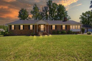 1688 Faulk RD, Suffolk, VA 23434