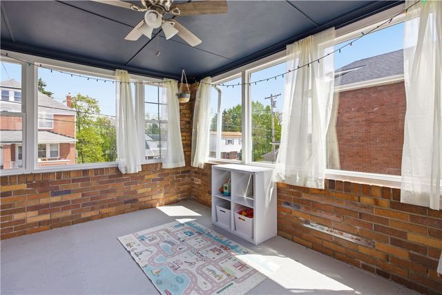 3116 Vernon Ave, Baldwin Boro, PA 15227
