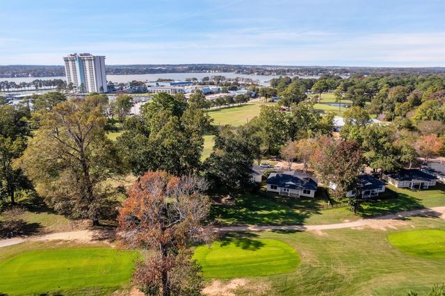 3535 Balboa Circle, Montgomery, TX 77356