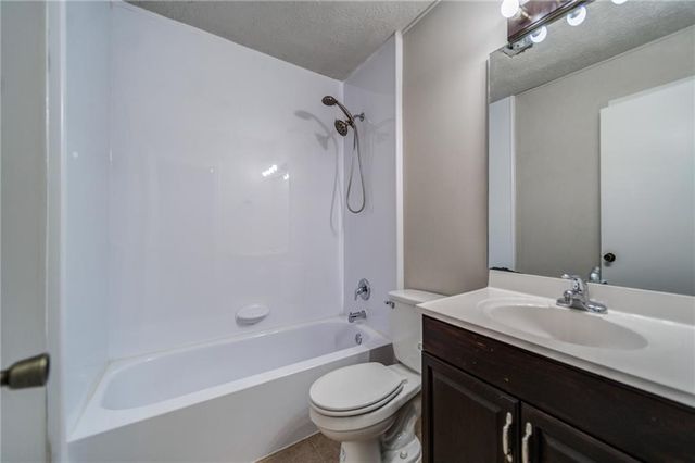 37 Country Place Court, Alpharetta, GA 30005