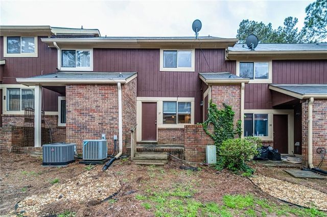 37 Country Place Court, Alpharetta, GA 30005