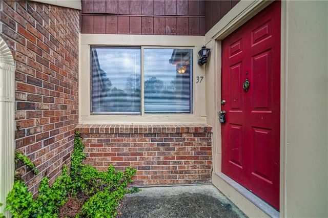 37 Country Place Court, Alpharetta, GA 30005