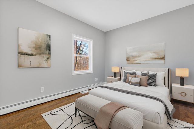 27 King Drive, Poughkeepsie, NY 12603