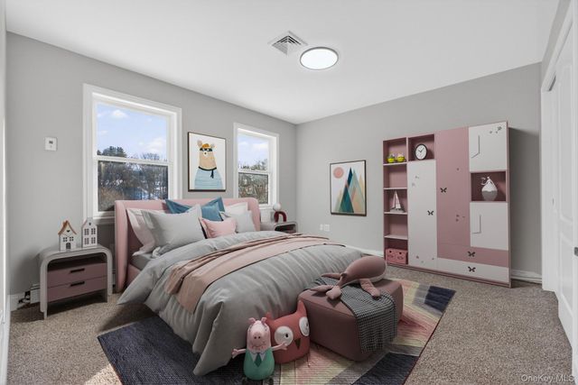 27 King Drive, Poughkeepsie, NY 12603