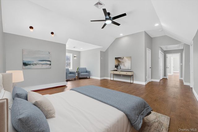 27 King Drive, Poughkeepsie, NY 12603