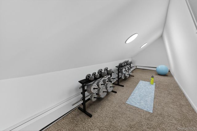 27 King Drive, Poughkeepsie, NY 12603