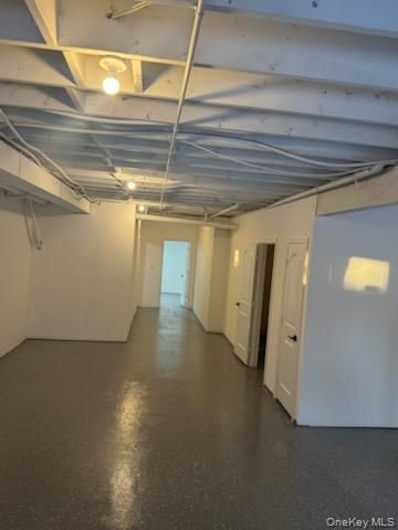 27 King Drive, Poughkeepsie, NY 12603