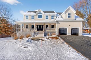 27 King Drive, Poughkeepsie, NY 12603