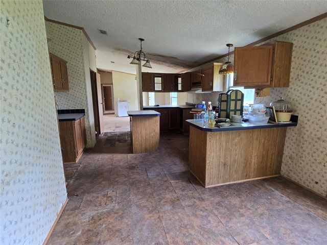 10455 Fm 1960, Dayton, TX 77535