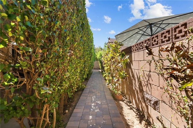 21153 Winterset Drive, Saugus, CA 91350