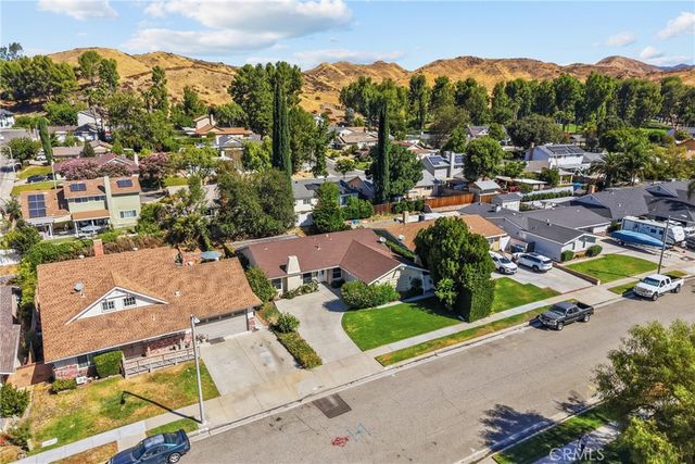 21153 Winterset Drive, Saugus, CA 91350