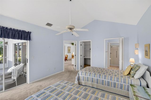 1122 GOLFVIEW WOODS DRIVE 1122, Sun City Center, FL 33573