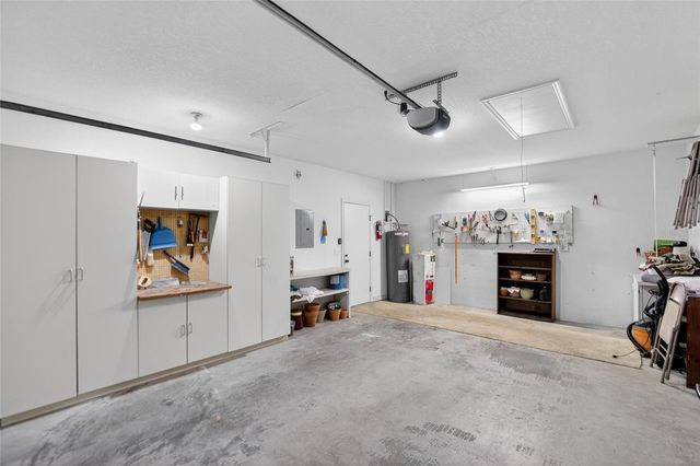 1122 GOLFVIEW WOODS DRIVE 1122, Sun City Center, FL 33573