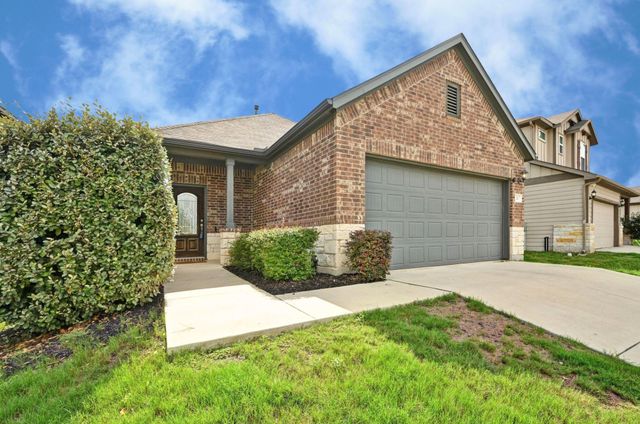 211 Thornless CIR, Buda, TX 78610