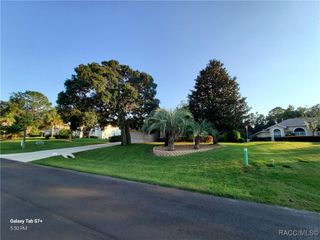 1566 E Saint Charles Place, Inverness, FL 34453