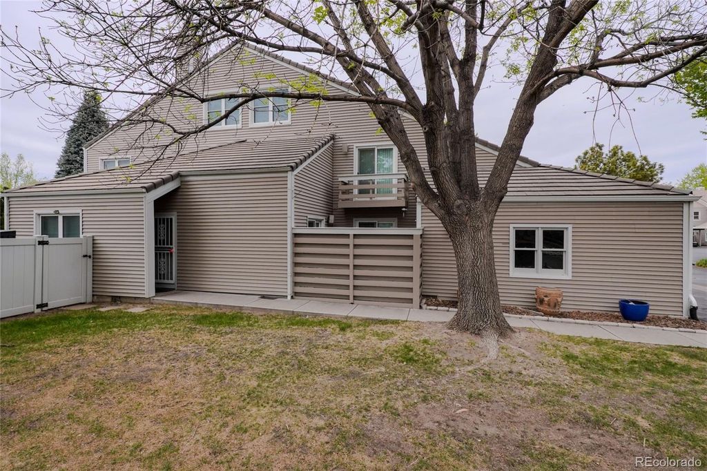 2267 S Yosemite Circle, Denver, CO 80231