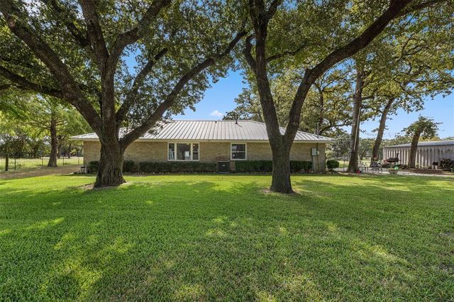 13477 Fm 977 W, Marquez, TX 77865