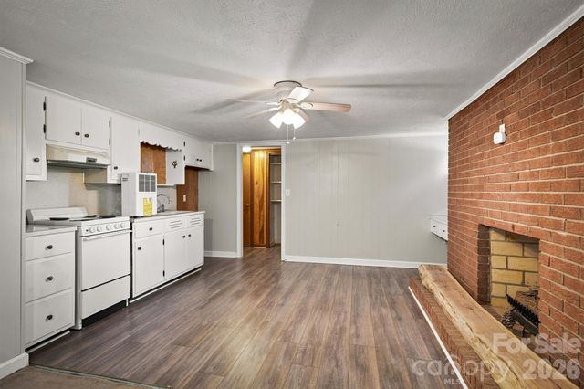 103 Park Street, Morganton, NC 28655