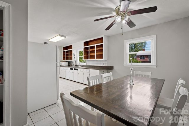 103 Park Street, Morganton, NC 28655