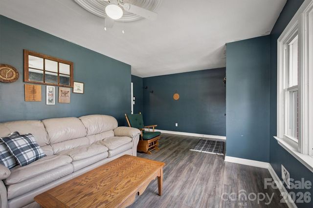 103 Park Street, Morganton, NC 28655