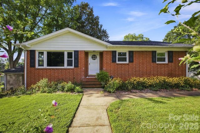 103 Park Street, Morganton, NC 28655