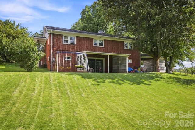 103 Park Street, Morganton, NC 28655