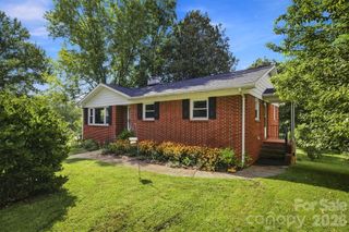 103 Park Street, Morganton, NC 28655