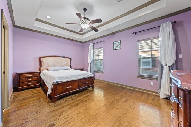 1106 W 18th Street A, Houston, TX 77008