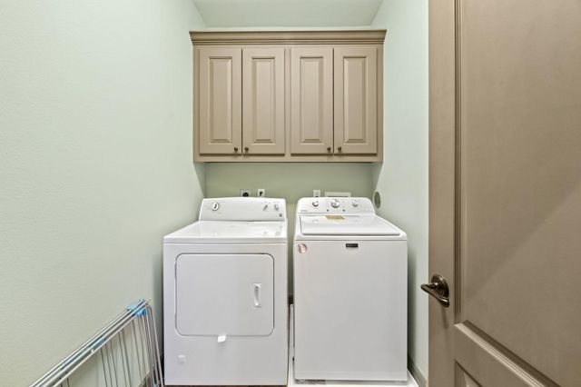 1106 W 18th Street A, Houston, TX 77008