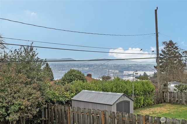 7716 S Mission Drive, Seattle, WA 98178