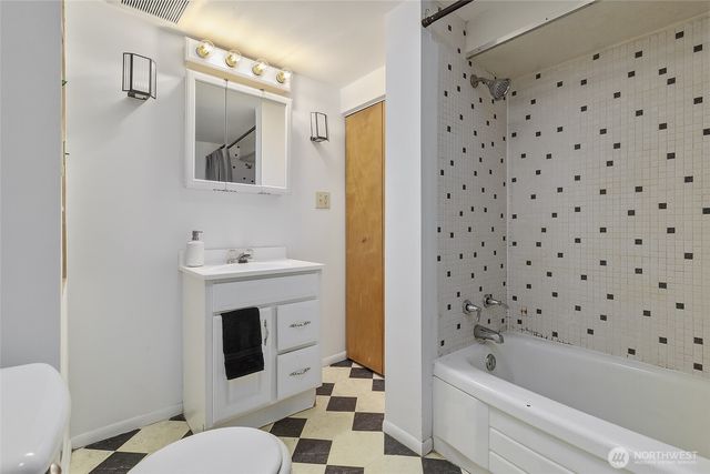 7716 S Mission Drive, Seattle, WA 98178