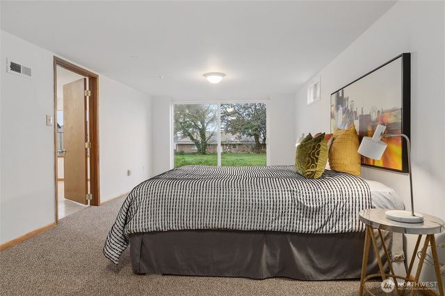 7716 S Mission Drive, Seattle, WA 98178