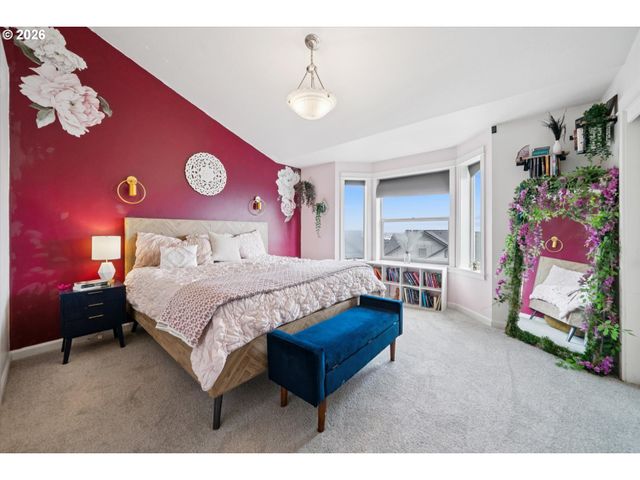 9231 Nw GERMANTOWN Rd, Portland, OR 97231