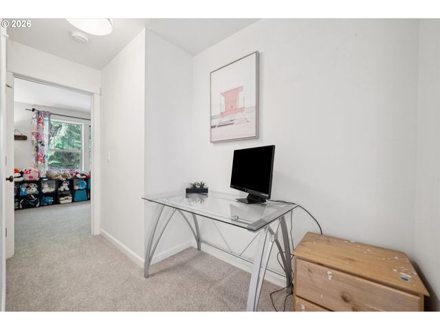 9231 Nw GERMANTOWN Rd, Portland, OR 97231