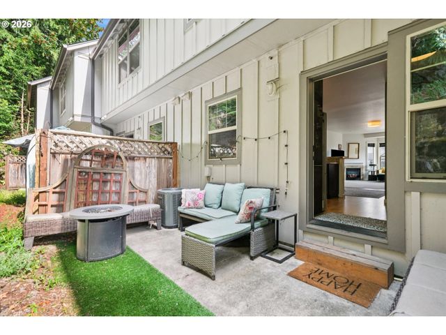 9231 Nw GERMANTOWN Rd, Portland, OR 97231