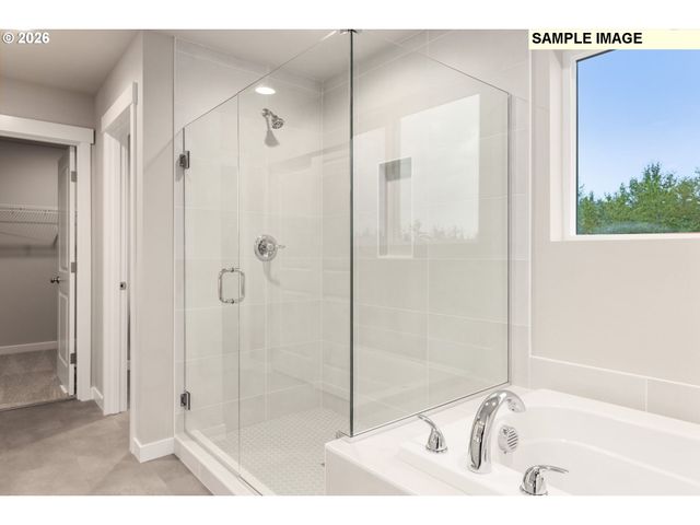 5190 N 93RD Ave 270, Camas, WA 98607