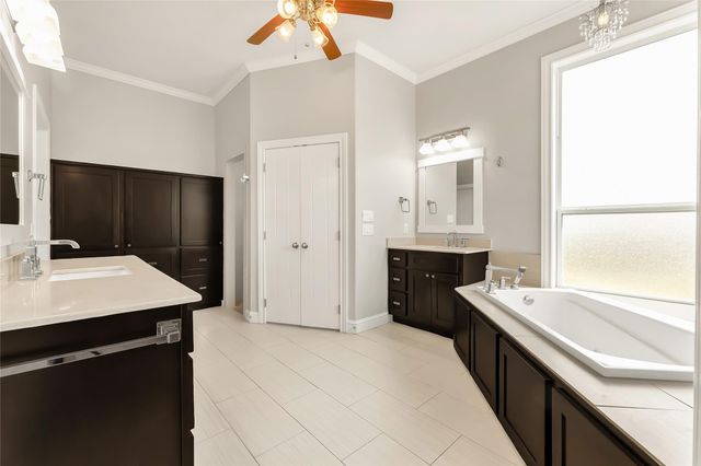 18214 Retriever Run, College Station, TX 77845