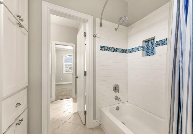 18214 Retriever Run, College Station, TX 77845